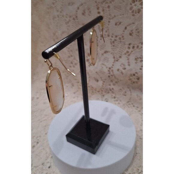 Kendra Scott Elle Gold Drop Earrings in Ivory Mother-of-Pearl - Picture 8 of 9